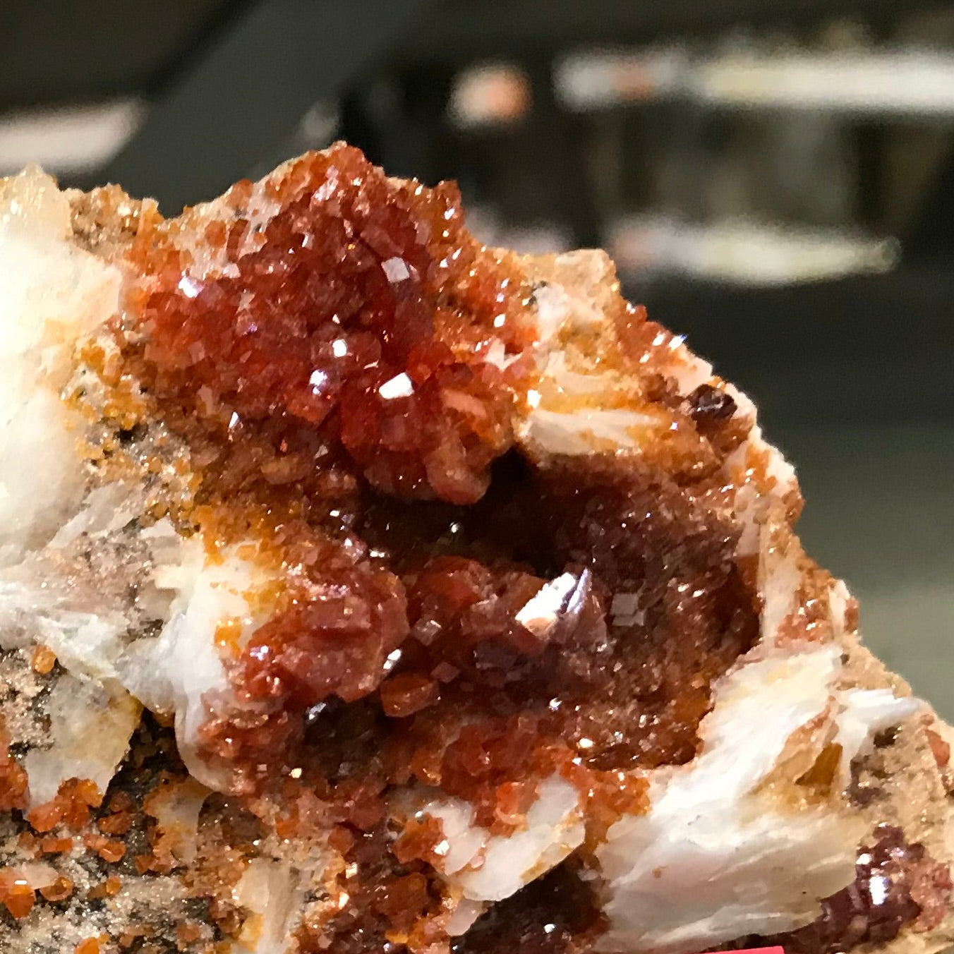vanadinite mineral in flower form