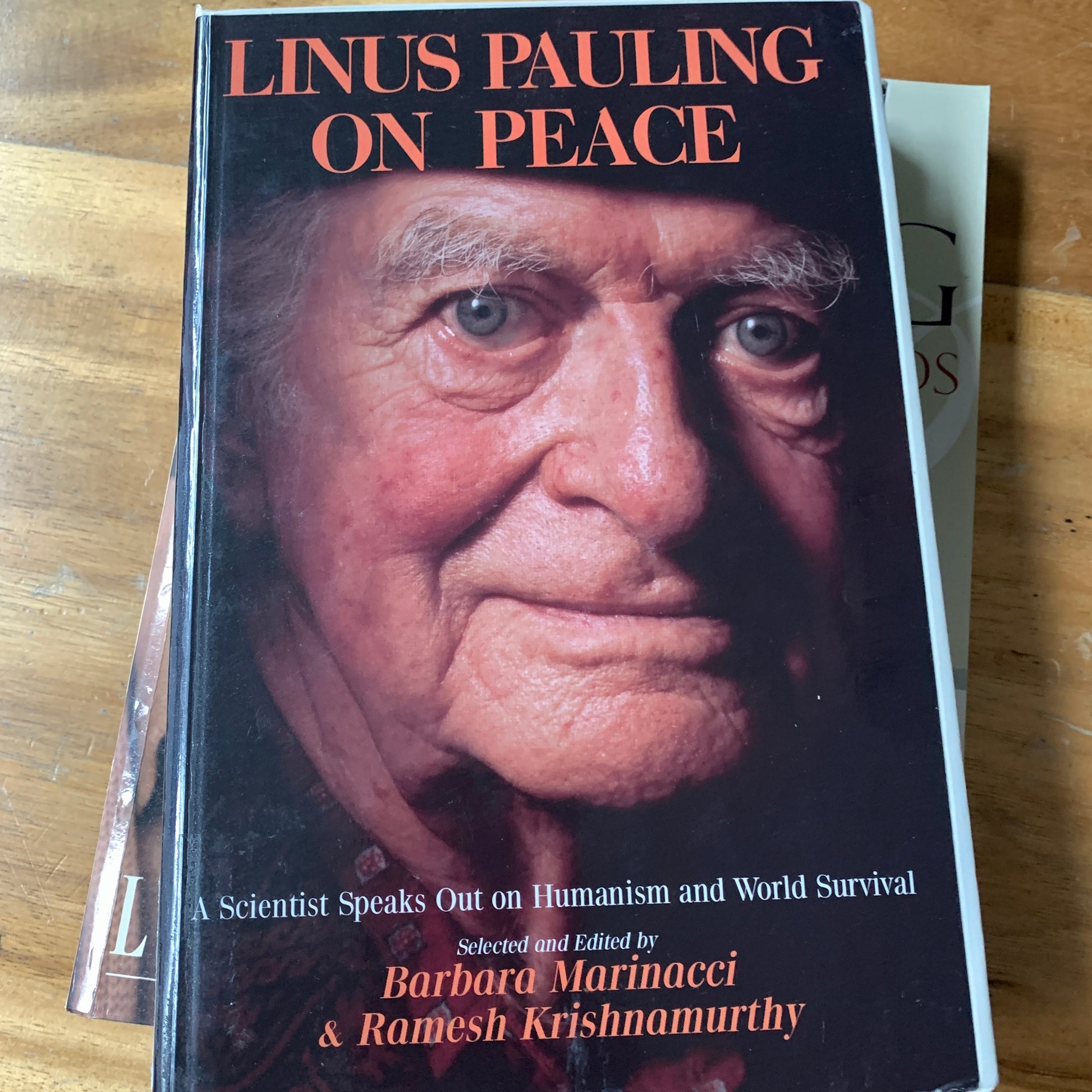 Book Linus Pauling On Peace