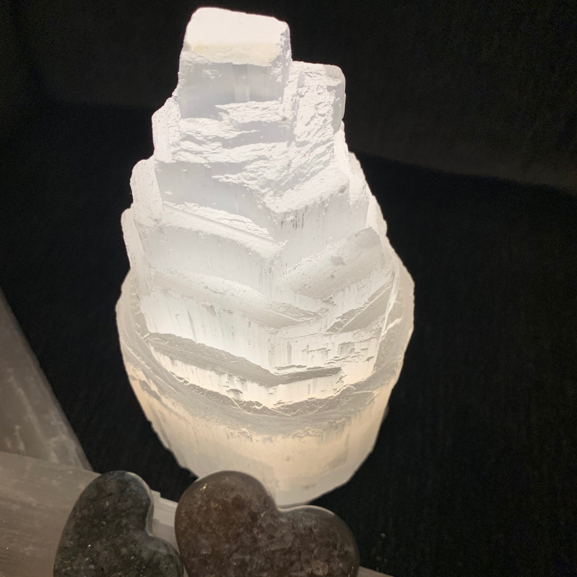 Selenite Lamp with druzy hearts