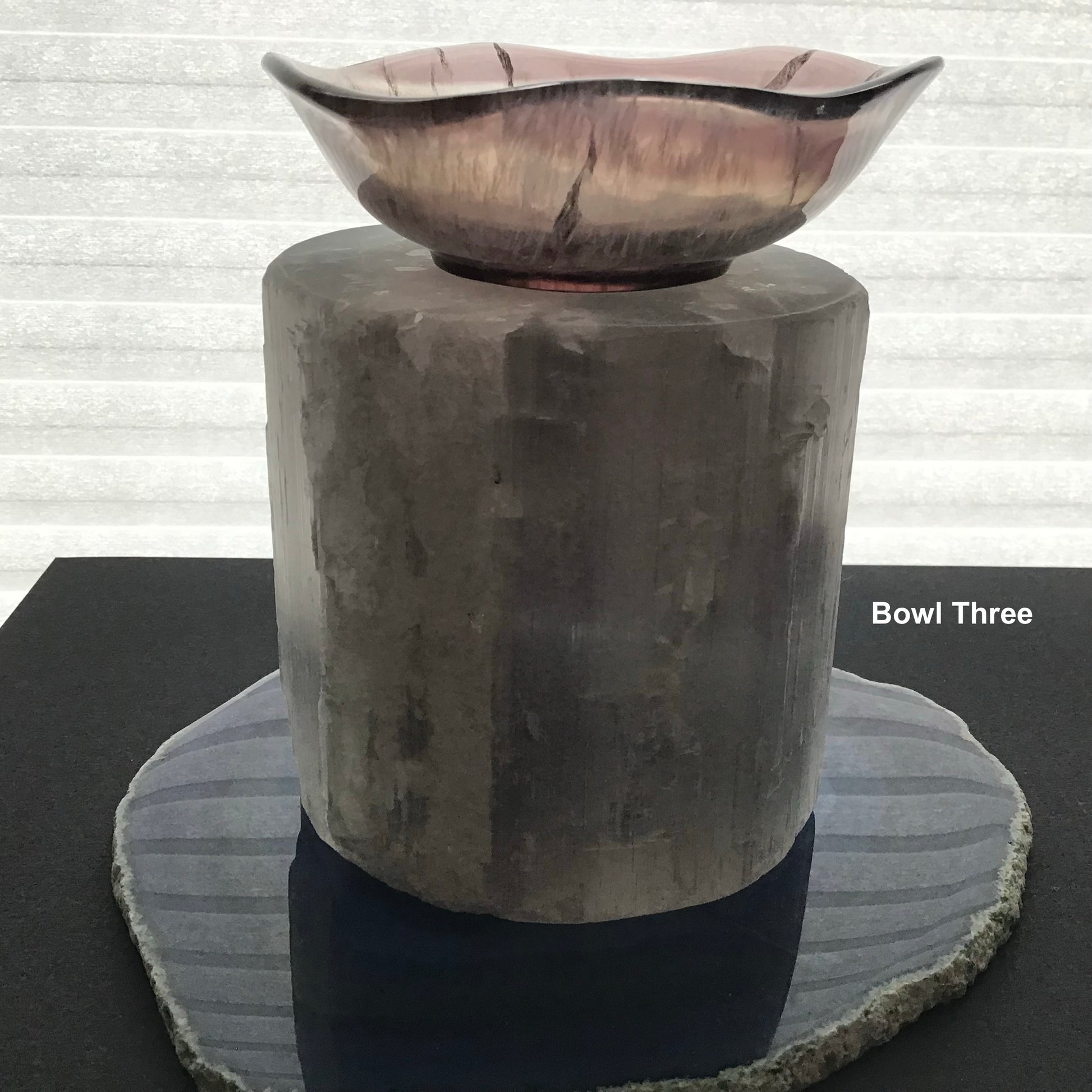 fluorite bowl on selenite column and agate slice