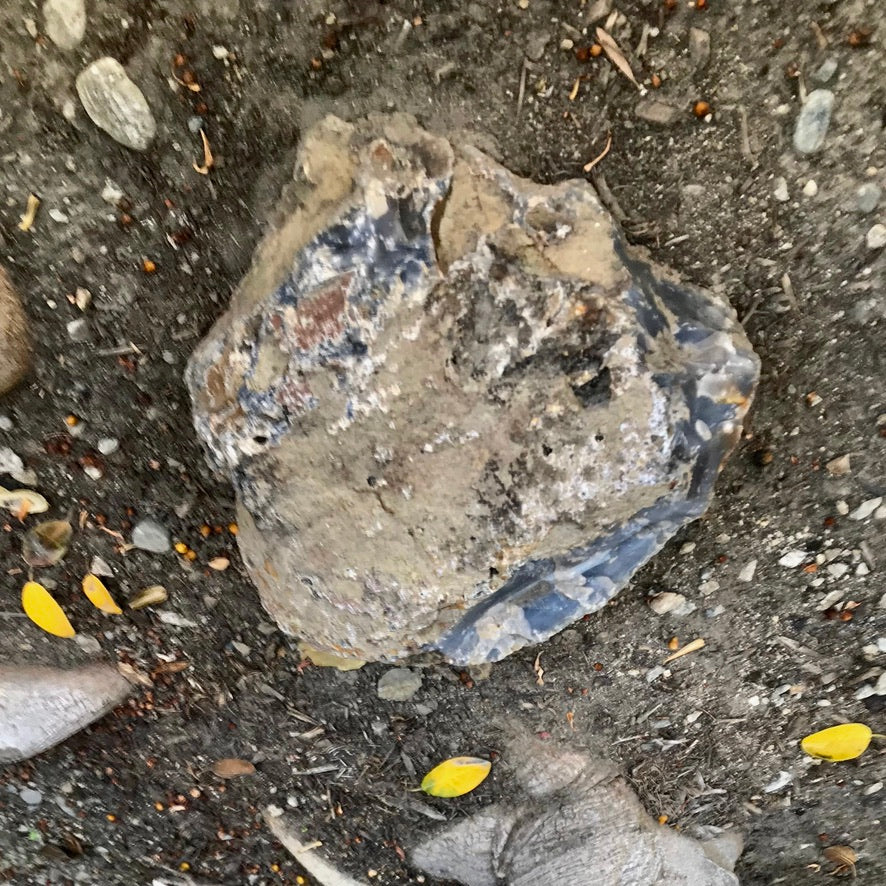 rough lepidolite stone